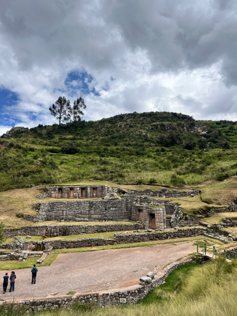 坦波馬凱 Tambomachay 印加遺址
